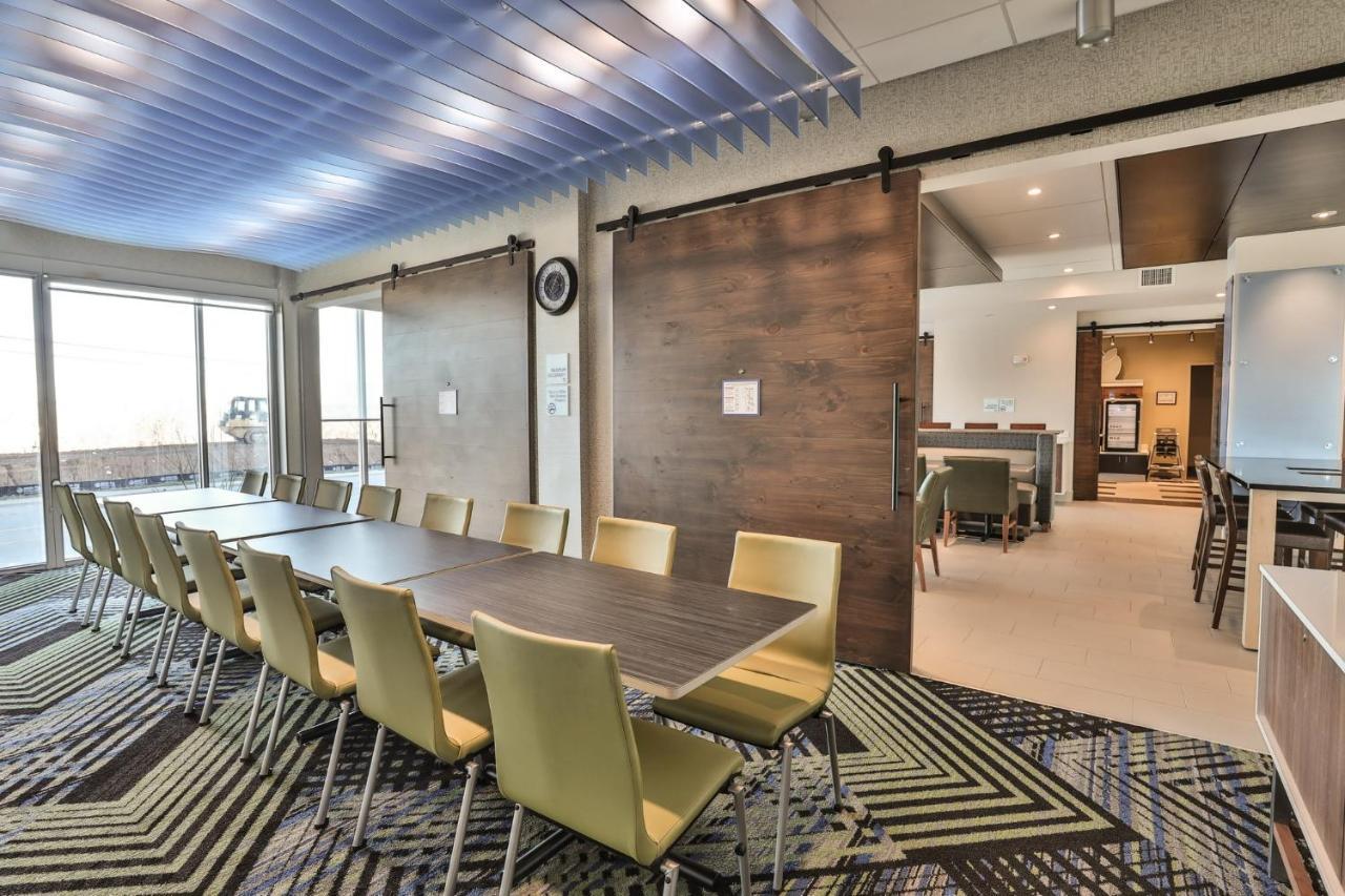 Holiday Inn Express & Suites - Nashville Metrocenter Downtown By Ihg Eksteriør billede